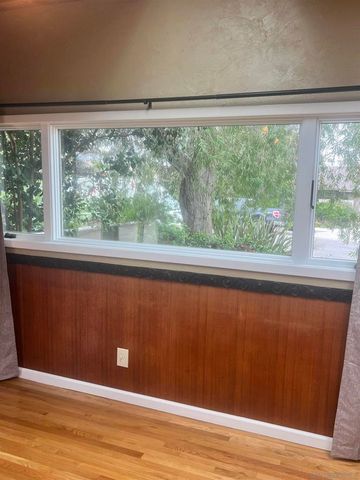 1065 Moana Dr, San Diego, CA 92107