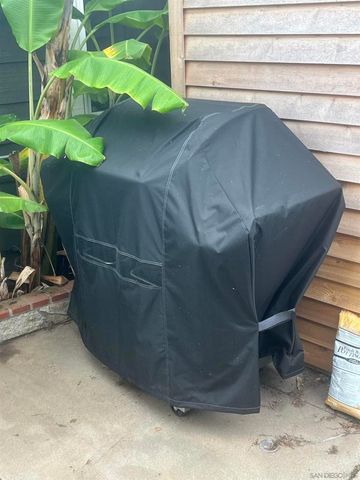 1065 Moana Dr, San Diego, CA 92107