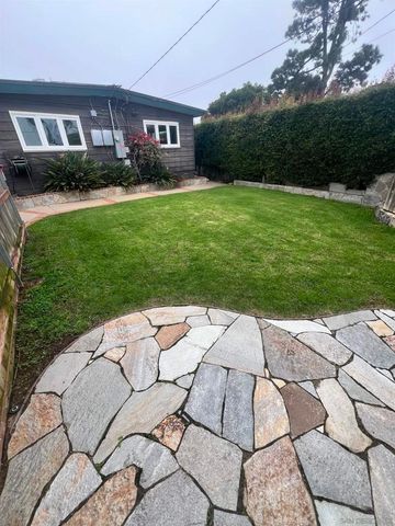 1065 Moana Dr, San Diego, CA 92107