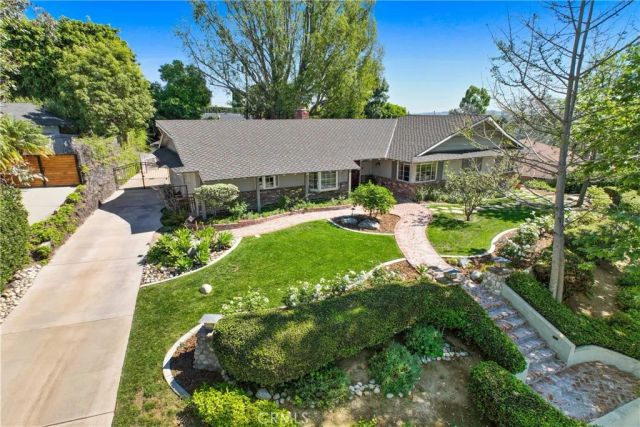 9626 La Alba, Whittier, CA 90603