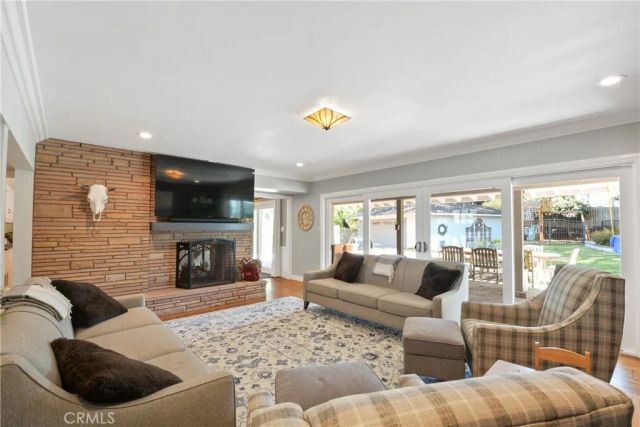 9626 La Alba, Whittier, CA 90603