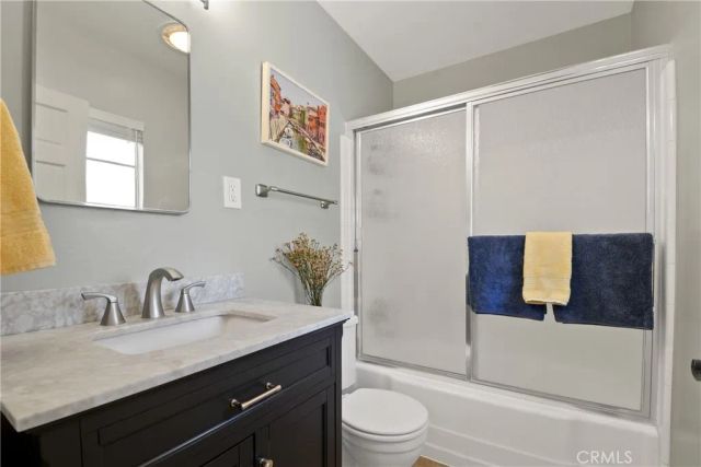 9626 La Alba, Whittier, CA 90603
