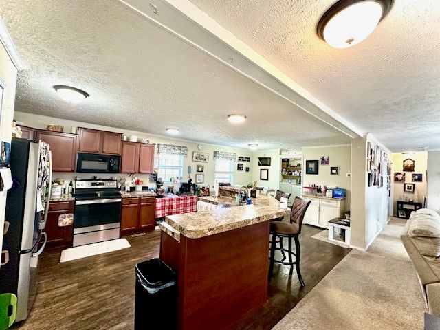 203 Knight Dr, Belle Vernon, PA 15012