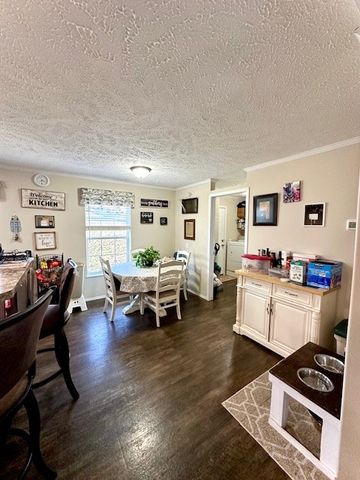 203 Knight Dr, Belle Vernon, PA 15012