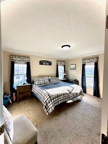 203 Knight Dr, Belle Vernon, PA 15012