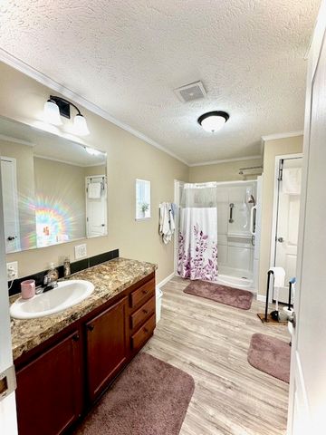 203 Knight Dr, Belle Vernon, PA 15012