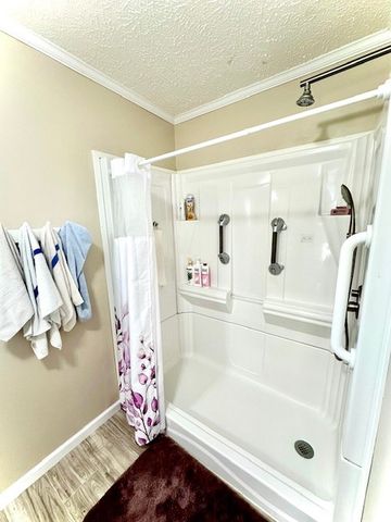 203 Knight Dr, Belle Vernon, PA 15012