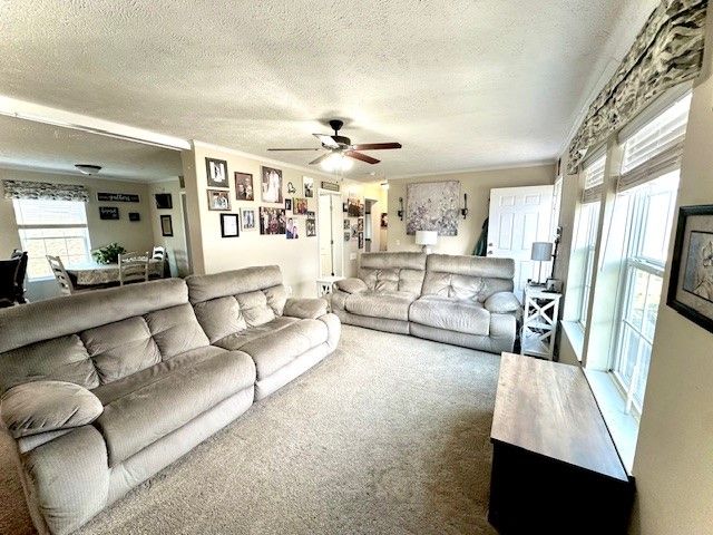 203 Knight Dr, Belle Vernon, PA 15012