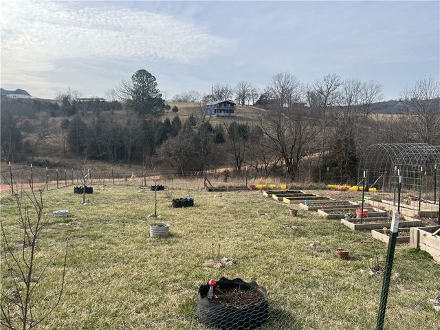 39 Meadow Ridge Lane, Harrison, AR 72601