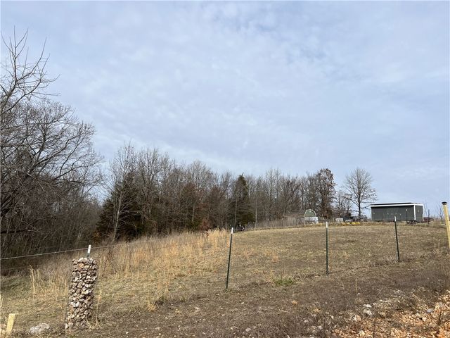 39 Meadow Ridge Lane, Harrison, AR 72601