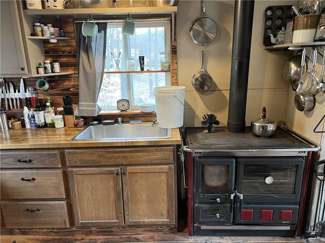 39 Meadow Ridge Lane, Harrison, AR 72601