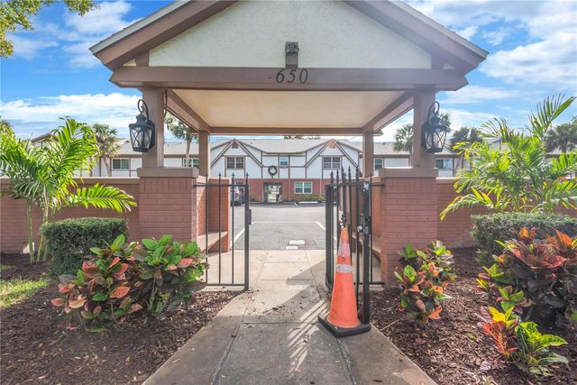 650 PINELLAS POINT DRIVE S 122, St Petersburg, FL 33705