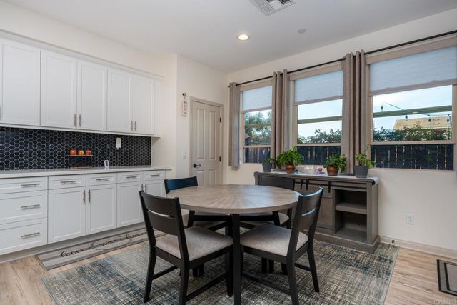 1124 Calle Obsidiana 3, Chula Vista, CA 91913