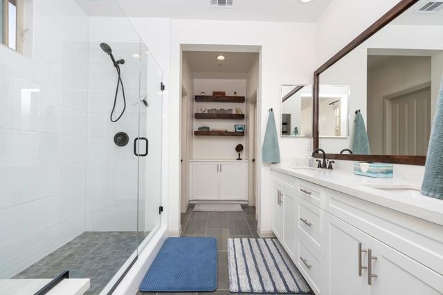 1124 Calle Obsidiana 3, Chula Vista, CA 91913