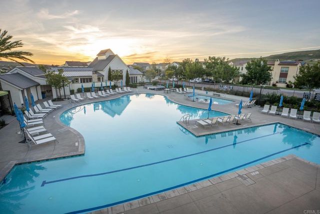 1124 Calle Obsidiana 3, Chula Vista, CA 91913