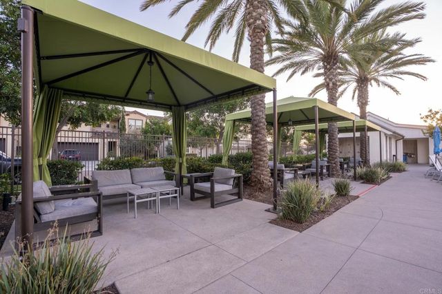 1124 Calle Obsidiana 3, Chula Vista, CA 91913