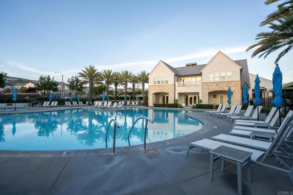 Image 40 of property listing at 1124 Calle Obsidiana 3, Chula Vista, CA 91913