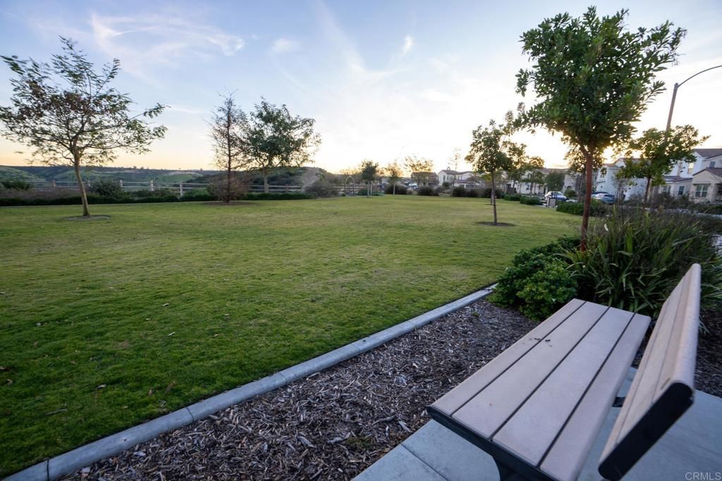 Image 43 of property listing at 1124 Calle Obsidiana 3, Chula Vista, CA 91913