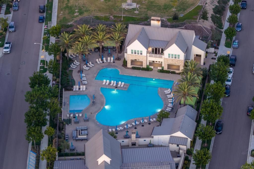 Image 48 of property listing at 1124 Calle Obsidiana 3, Chula Vista, CA 91913