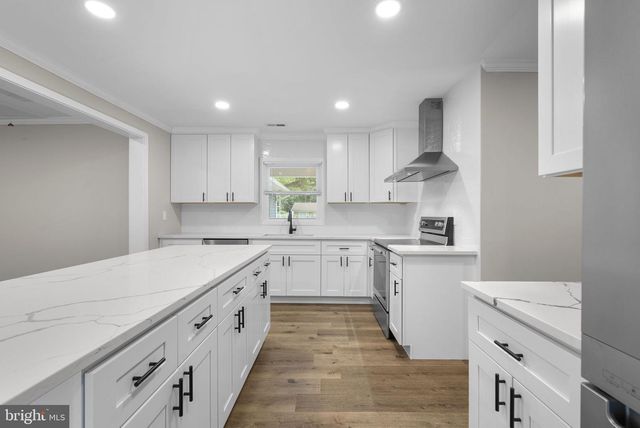 12211 MALIN LN, Bowie, MD 20715