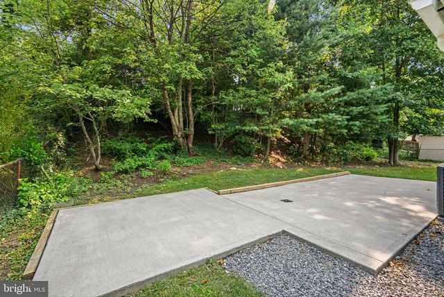 12211 MALIN LN, Bowie, MD 20715