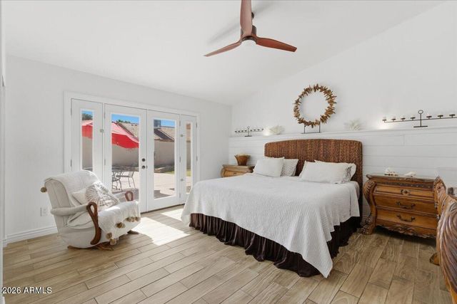 5501 E EMELITA Avenue, Mesa, AZ 85206