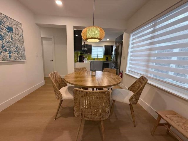 800 SE 11th Court, Fort Lauderdale, FL 33316