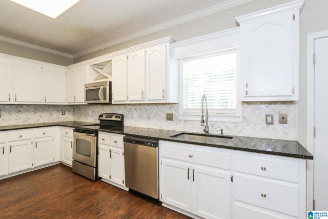 232 WARWICK LANE, Alabaster, AL 35007
