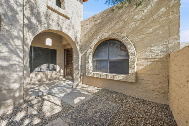 2920 W JUNIPER Avenue, Phoenix, AZ 85053