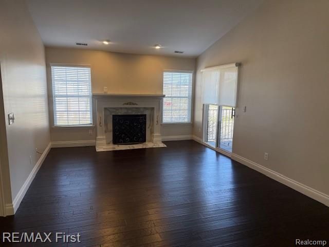 16640 16640 GLENMOOR BLVD Boulevard, Macomb Township, MI 48044