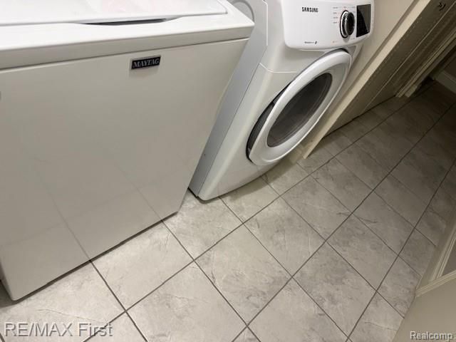 16640 16640 GLENMOOR BLVD Boulevard, Macomb Township, MI 48044