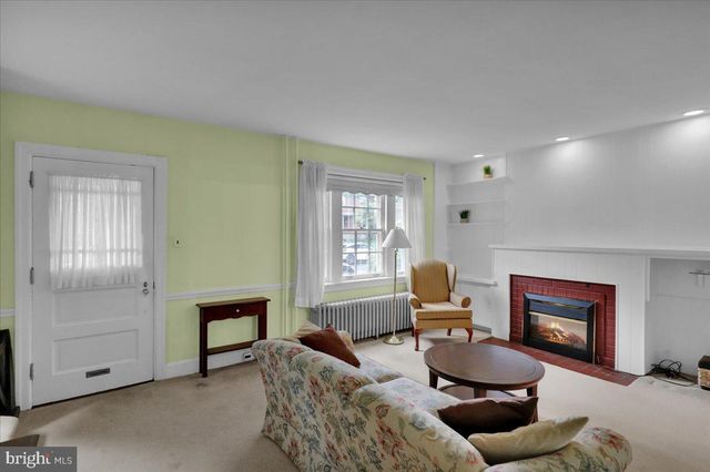 1530 CLEVELAND AVE, Wyomissing, PA 19610