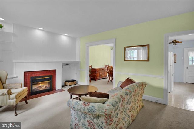 1530 CLEVELAND AVE, Wyomissing, PA 19610