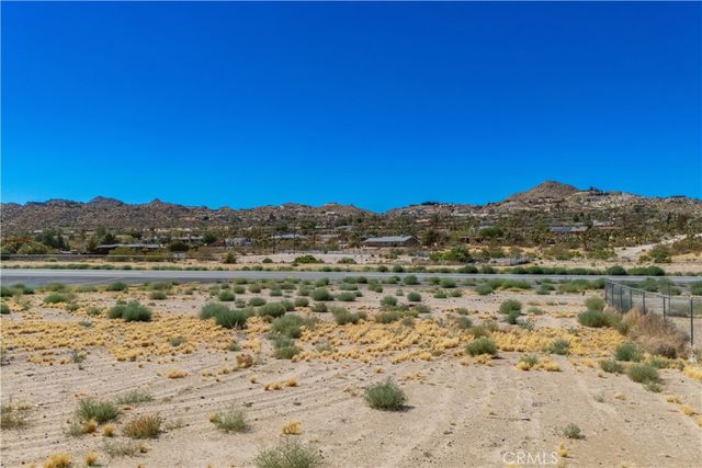 6780 Lindbergh Lane, Yucca Valley, CA 92284