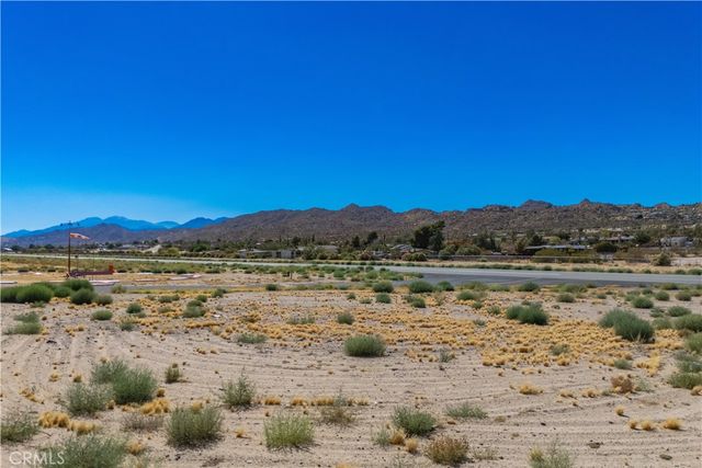 6780 Lindbergh Lane, Yucca Valley, CA 92284