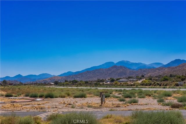 6780 Lindbergh Lane, Yucca Valley, CA 92284
