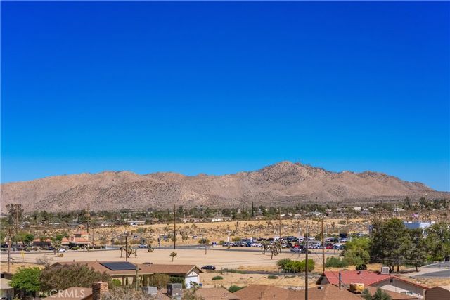 6780 Lindbergh Lane, Yucca Valley, CA 92284
