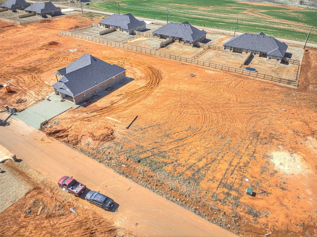 25130 Ethan Street, Cashion, OK 73016