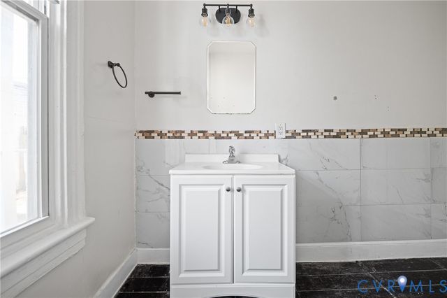 710 Chimborazo Blvd, Richmond, VA 23223