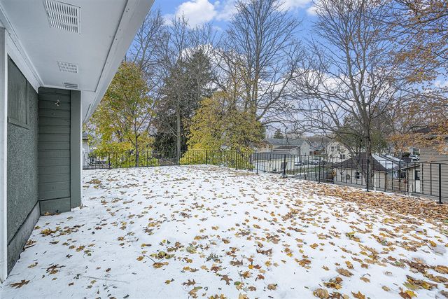 921 Cedar Street, Niles, MI 49120