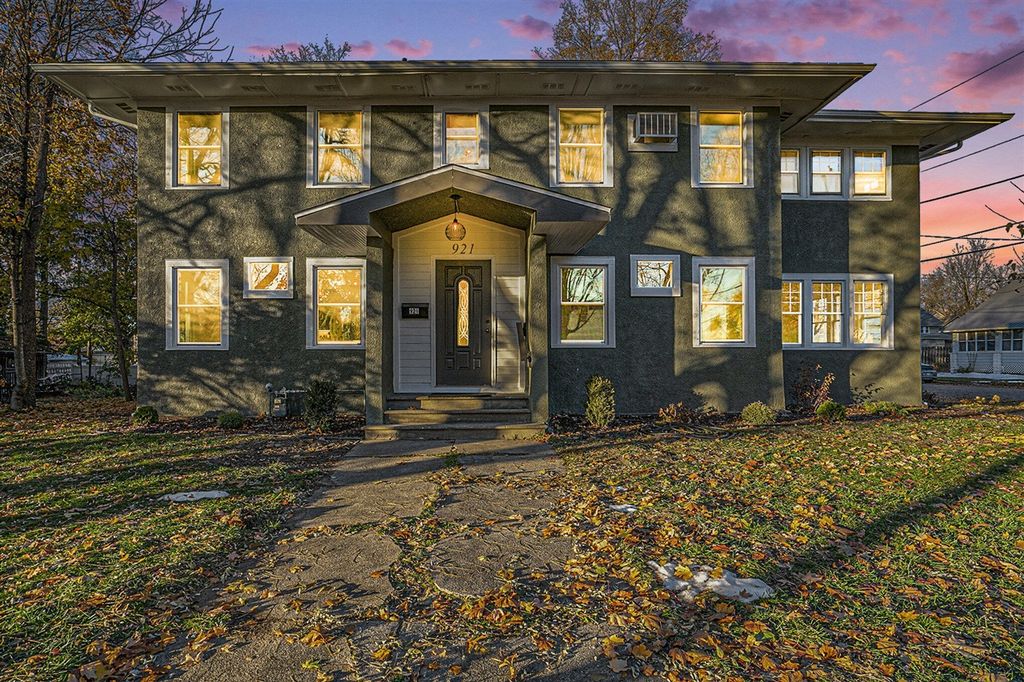 921 Cedar Street, Niles, MI 49120