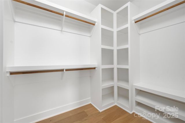 315 E Peterson Street, Charlotte, NC 28217