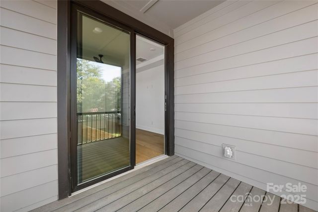 315 E Peterson Street, Charlotte, NC 28217