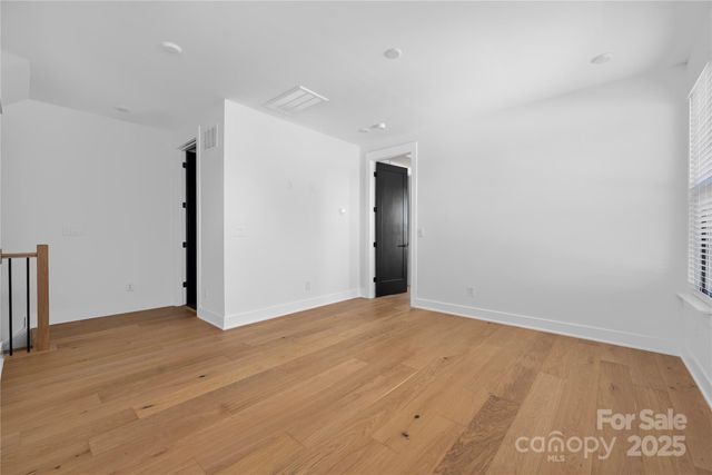 315 E Peterson Street, Charlotte, NC 28217