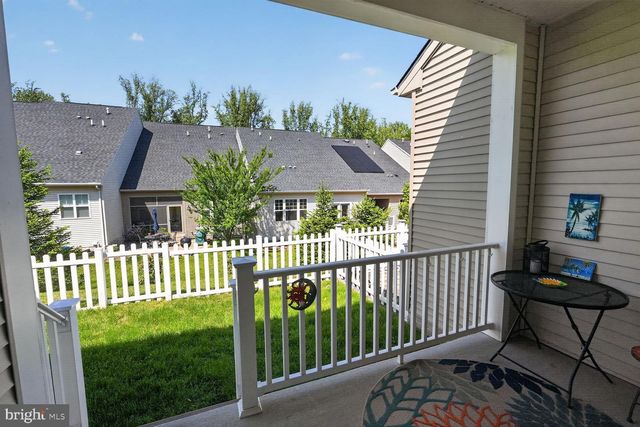 9739 KNOWLEDGE DR, Laurel, MD 20723