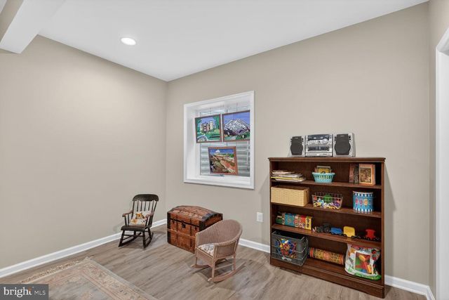 9739 KNOWLEDGE DR, Laurel, MD 20723