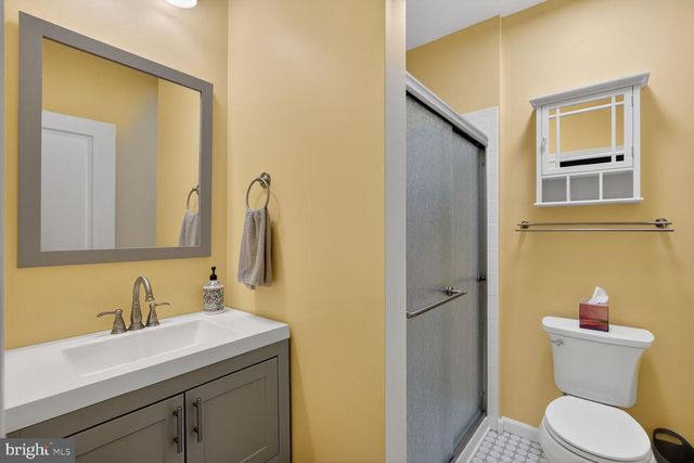 9739 KNOWLEDGE DR, Laurel, MD 20723