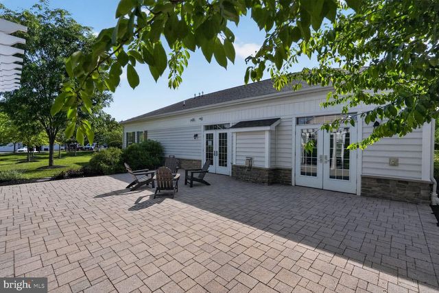 9739 KNOWLEDGE DR, Laurel, MD 20723