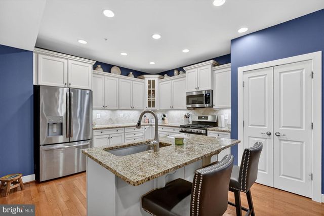 9739 KNOWLEDGE DR, Laurel, MD 20723