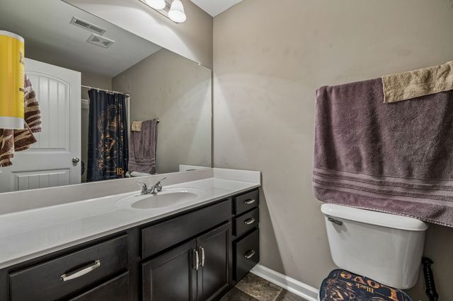 65 Ellington Ter, Clarksville, TN 37040
